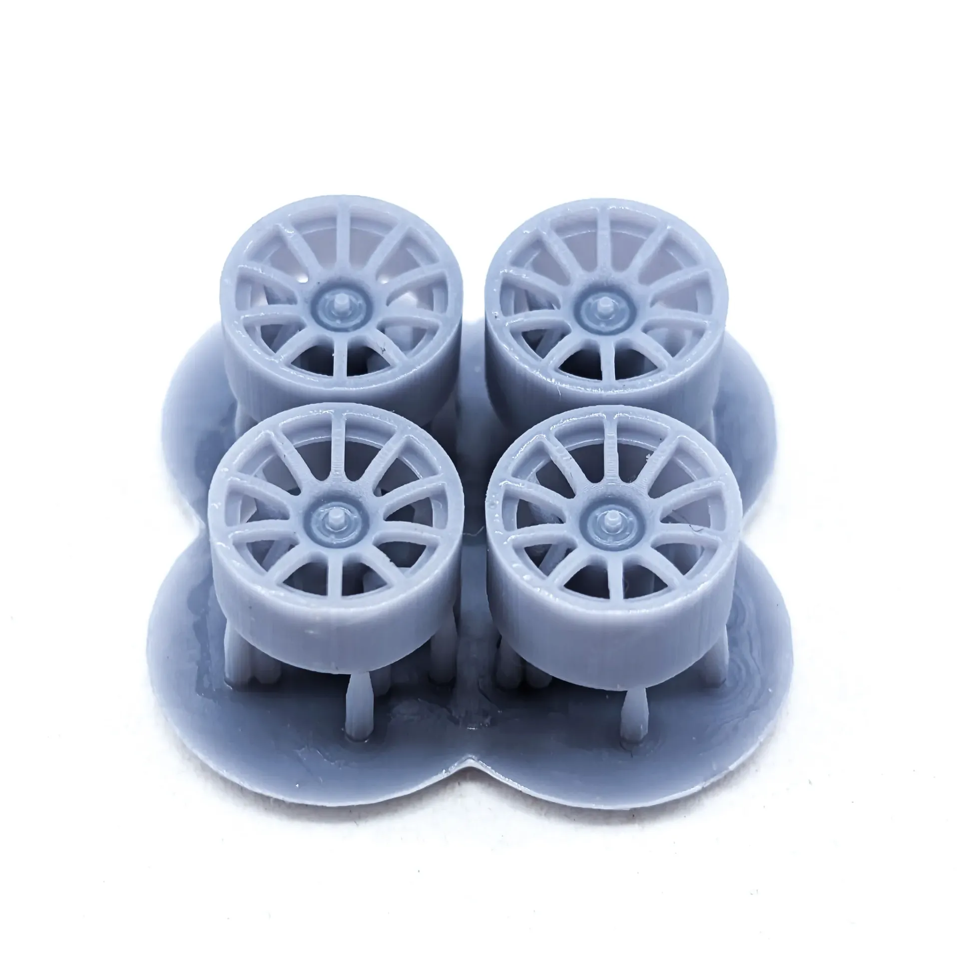 Jantes type BRAID 10 bâtons - Center-lock